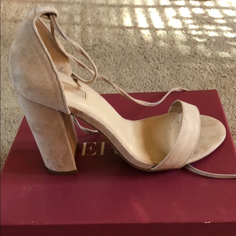 Suede khaki chunky heel forever 21 lace platforms